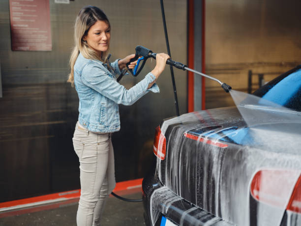 Why Choose Our Certified Pressure Washing Experts for Your Project Needs in Woodland Park, CO?